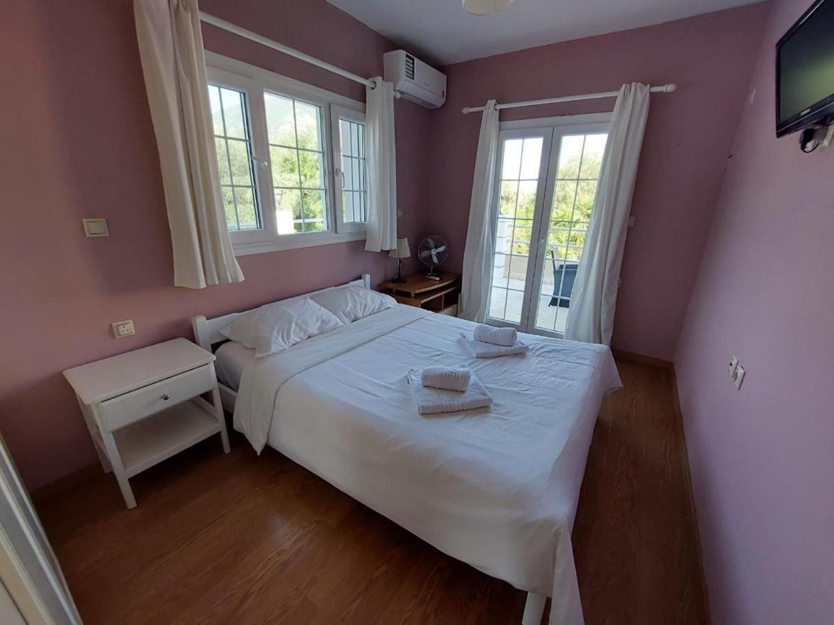 Villa Morris Nydrí Eksteriør bilde